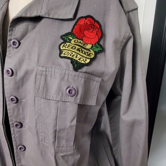 NWT KORI AMERICA ONE RED ROSE MILITARY STYLE JACKET 100% COTTON - Picture 2 of 8